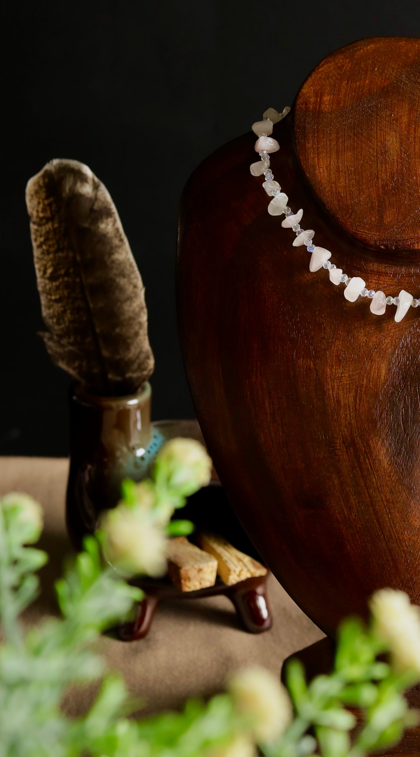 Collar Ritual de Amor Propio y Sanación del Corazón – Cuarzo Rosa