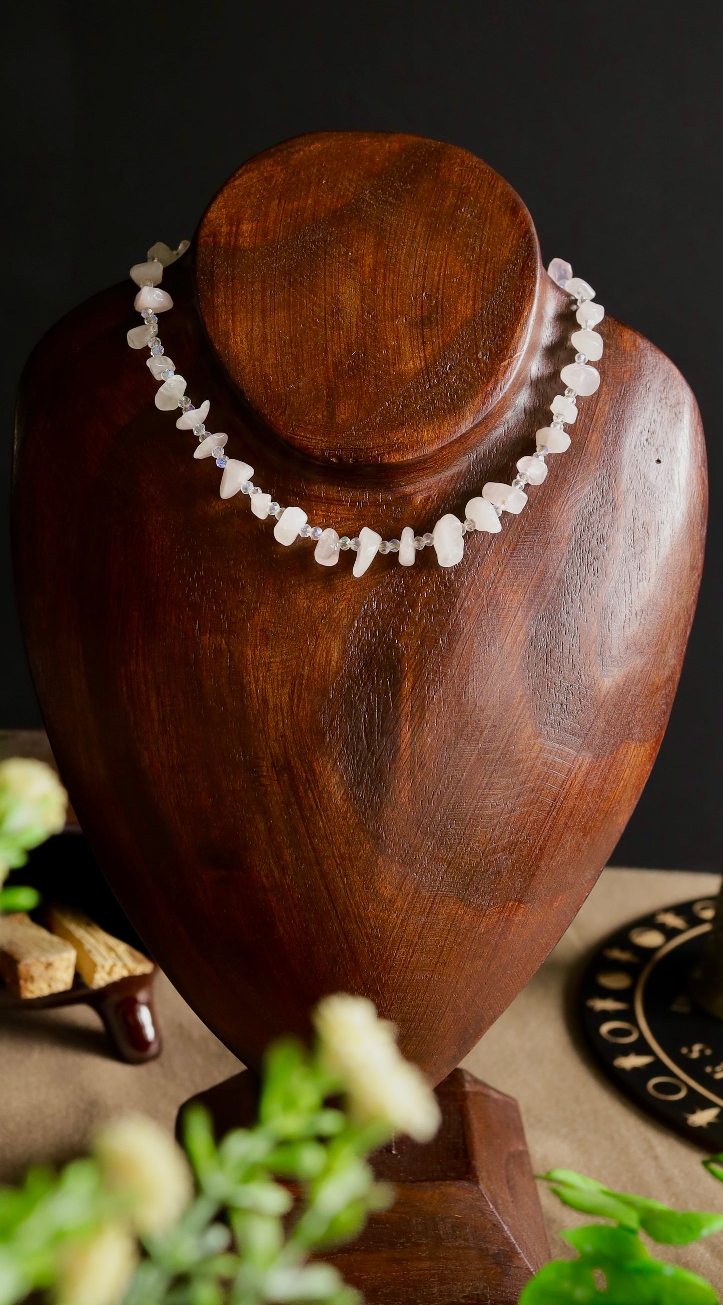 Collar Ritual de Amor Propio y Sanación del Corazón – Cuarzo Rosa